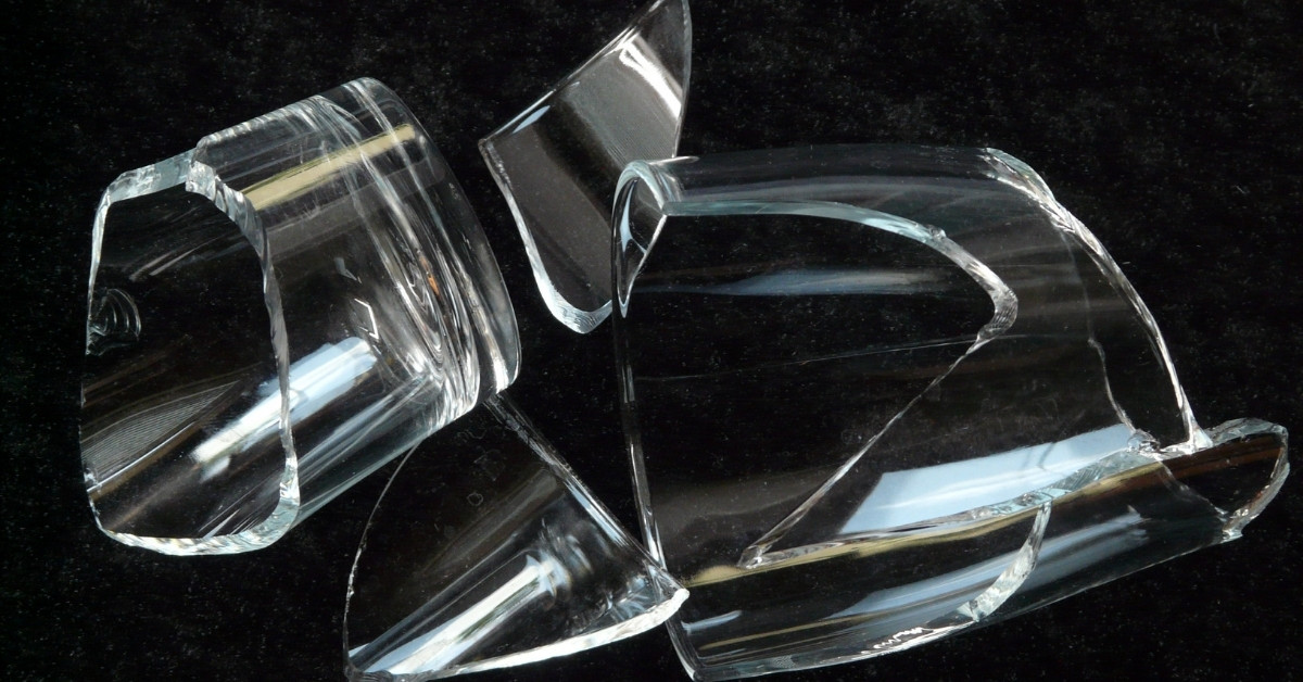  Nguyên nhân khiến ly thủy tinh dễ bị vỡ