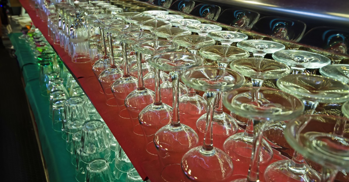 Tiêu chí chọn các loại ly trong nhà hàng, khách sạn