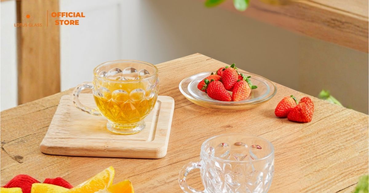 phân biệt ly thủy tinh và ly pha lê