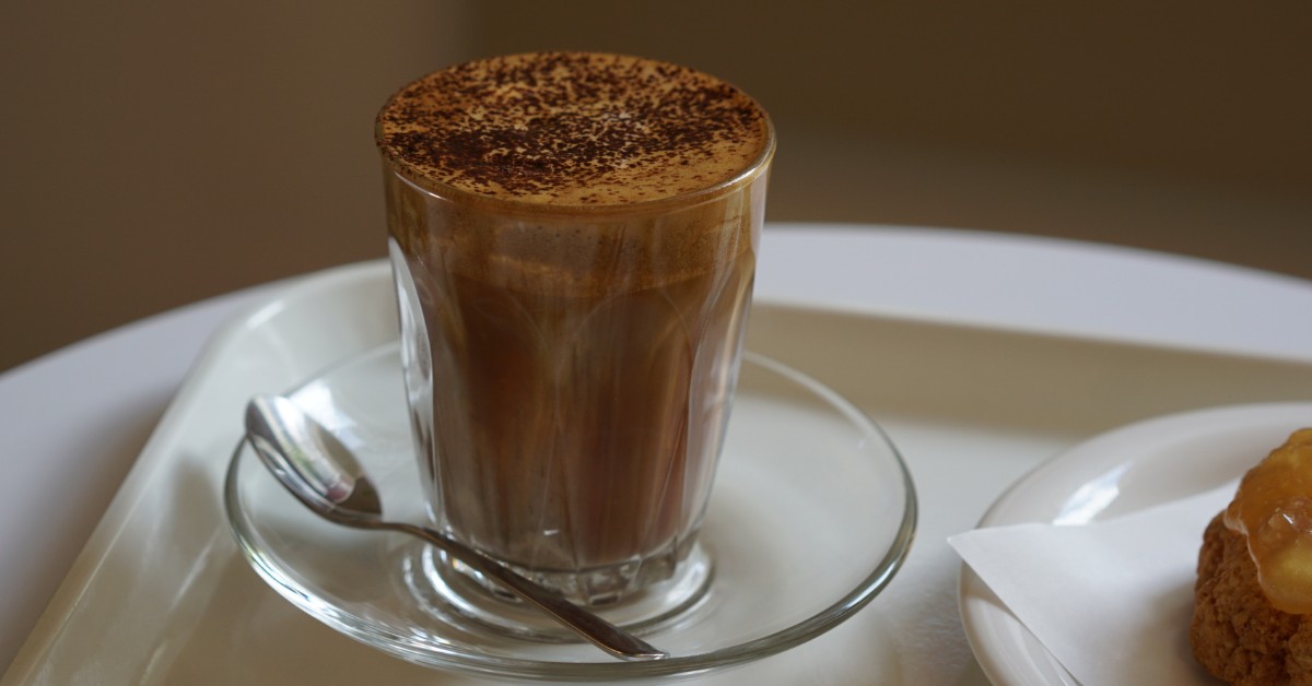 Những Lưu Ý Khi Bảo Quản và Sử Dụng Ly