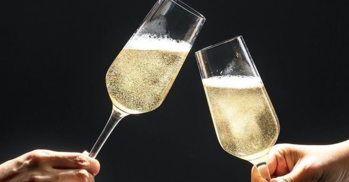 Kích thước Ly Rượu Vang SủiChampagne (Sparkling WineChampagne Glasses)