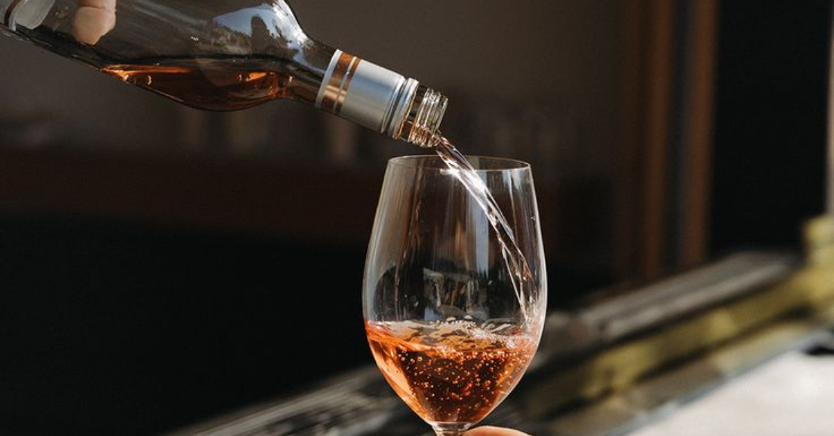 Lợi ích khi uống một ly rượu vang mỗi ngày