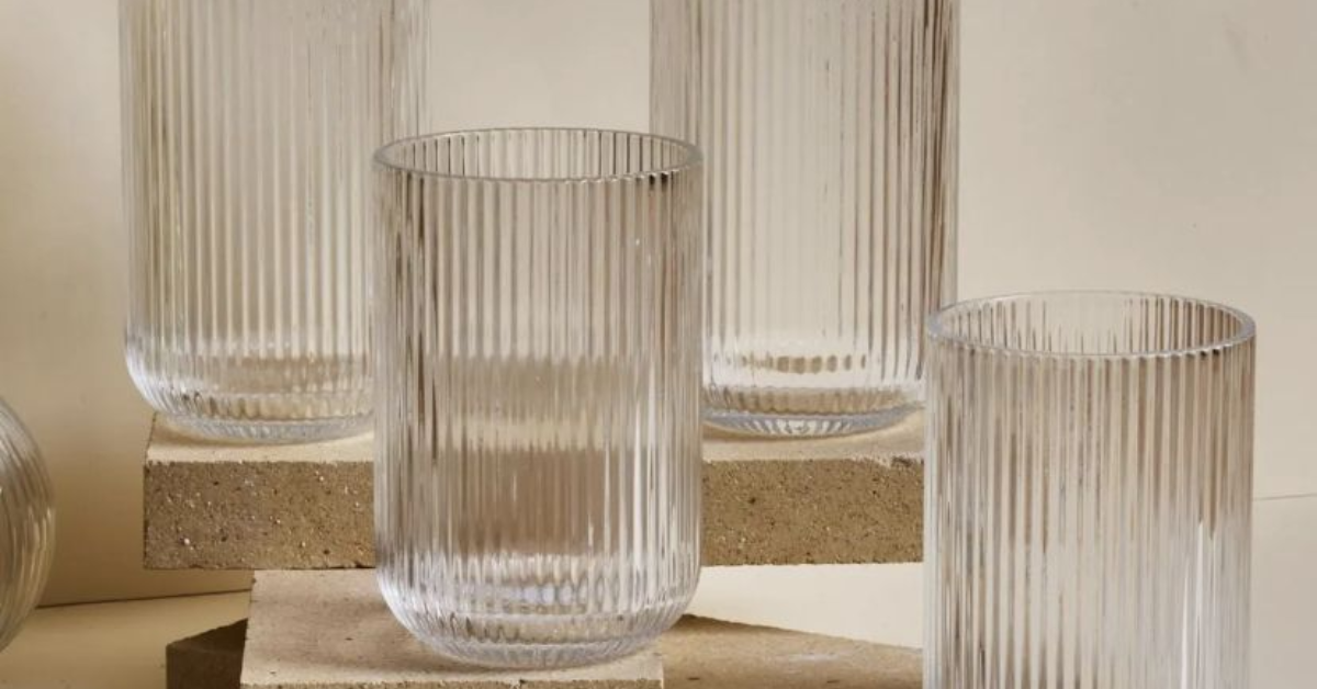 Nên Chọn Thủy Tinh Hay Gốm Thủy Tinh