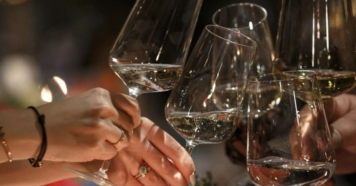 Gợi ý địa chỉ uy tín để mua ly cho mọi bàn tiệc