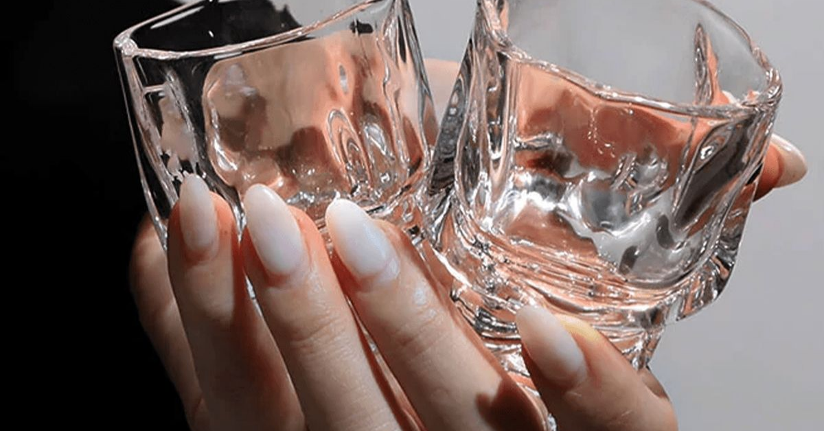 Ưu nhược điểm của đồ dùng bằng thuỷ tinh