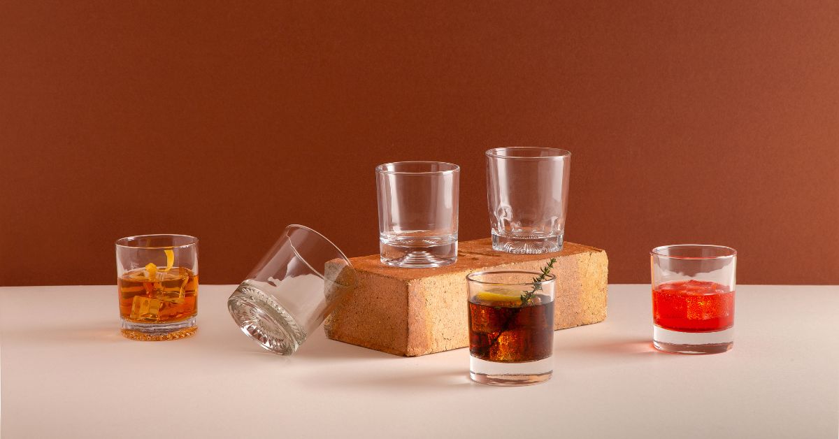 Gợi ý các loại ly thuỷ tinh cơ bản cho bàn tiệc