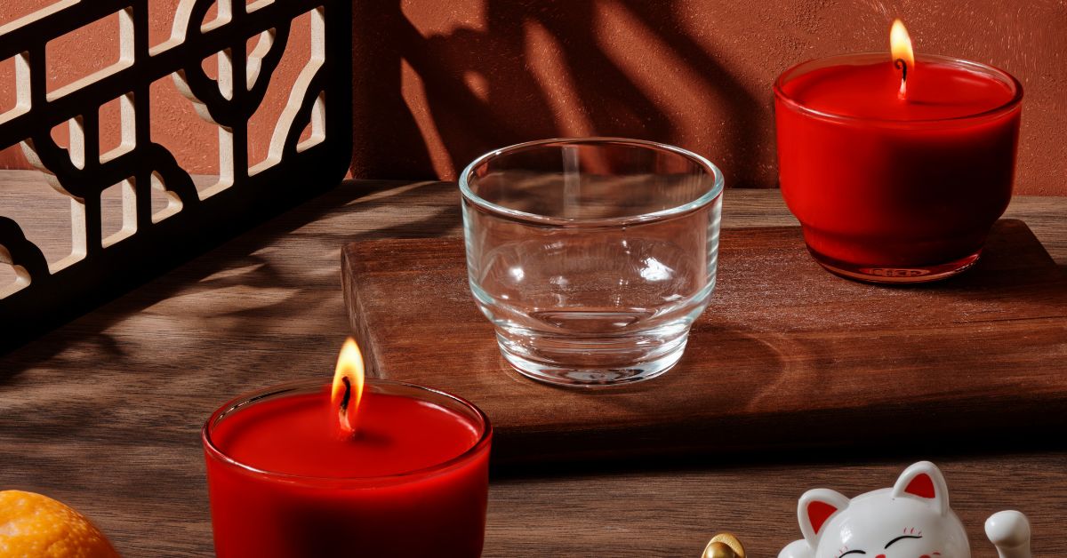 Vì sao nên chọn ly nến thờ bằng thủy tinh