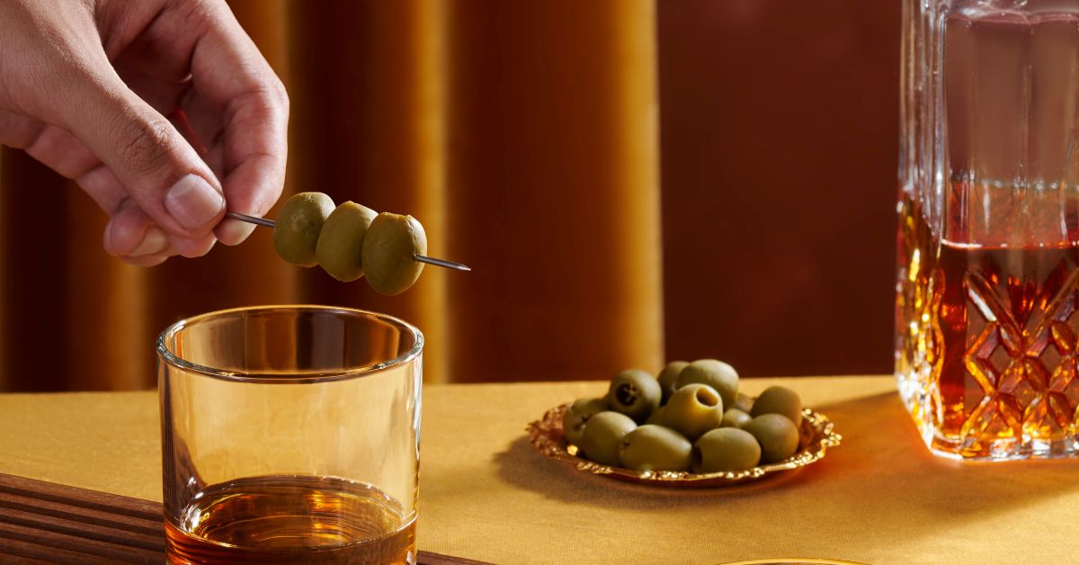 Các yếu tố ảnh hưởng đến lượng calo trong rượu whisky